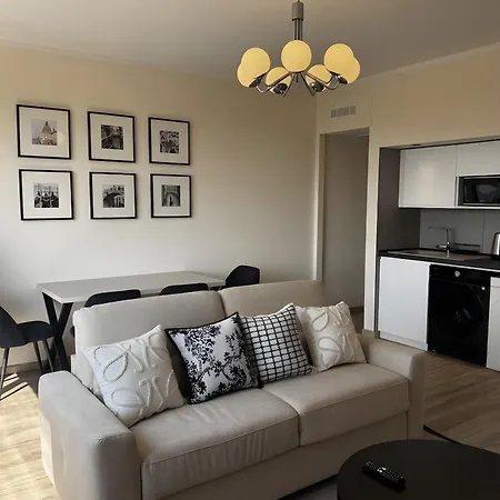 Apartment Venice Skyline